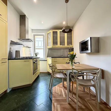 Komfortowy 400m Od Plazy W Gdyni Apartment